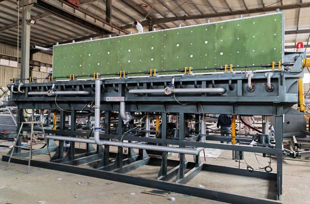 EPS light steel panel machine
